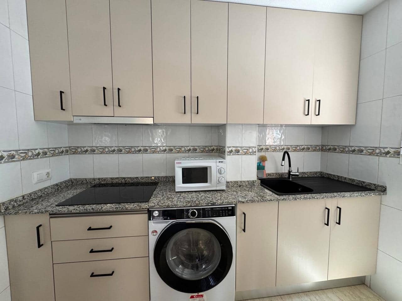 3 bedroom Bungalow for sale in Torrevieja with pool - € 169,900 (Ref: 9893858)