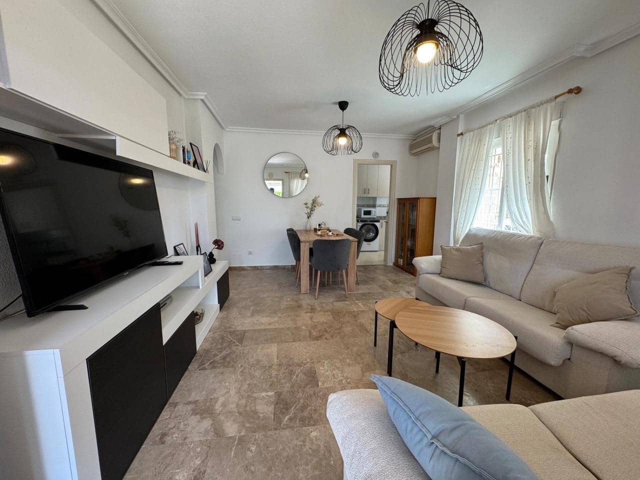 3 bedroom Bungalow for sale in Torrevieja with pool - € 169,900 (Ref: 9893858)