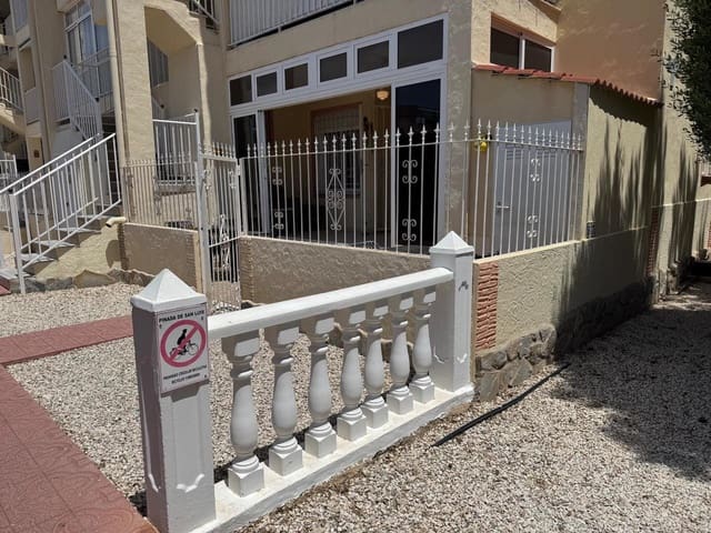 3 bedroom Bungalow for sale in El Molino, Torrevieja with pool - € 169,900 (Ref: 9893858)