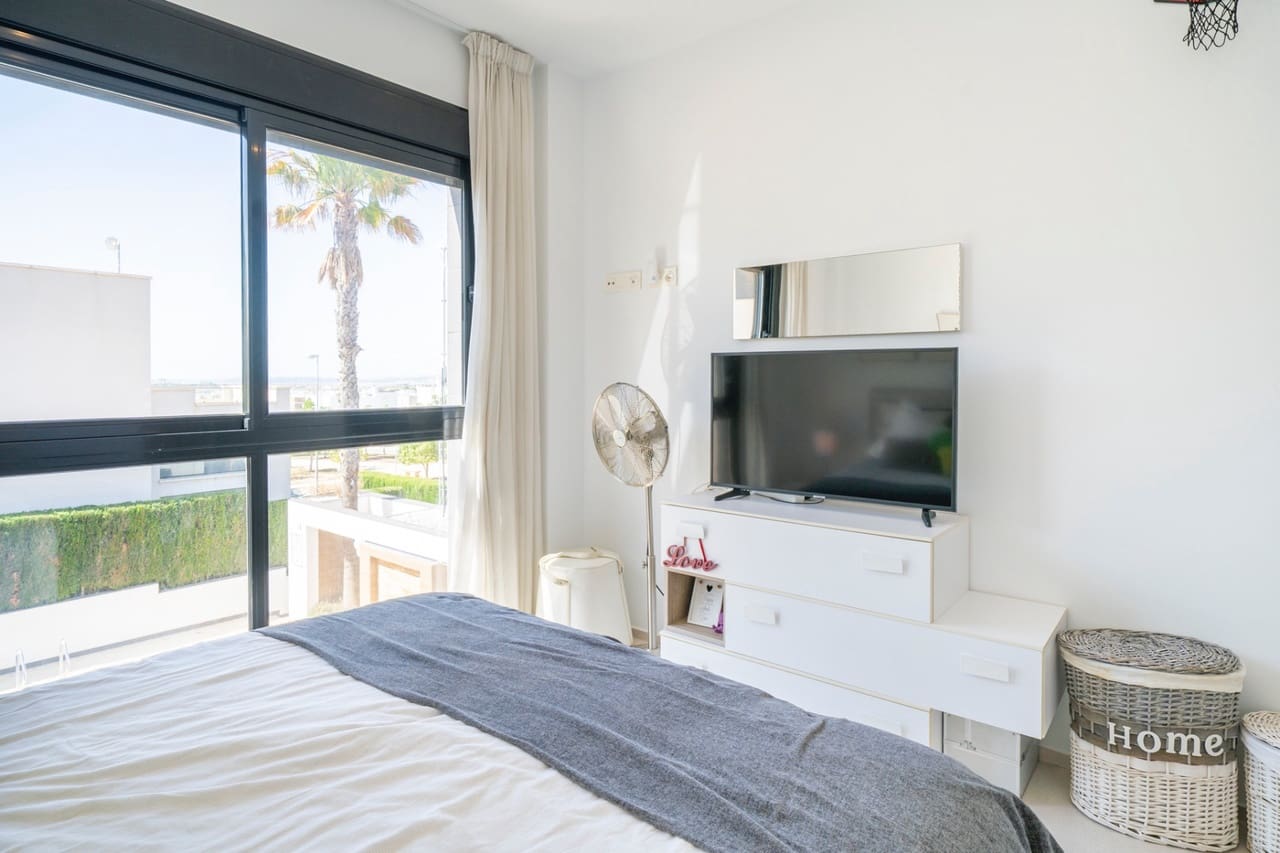 3 camera da letto Villa in vendita in Ciudad Quesada con piscina garage - 399.000 € (Rif: 9896316)