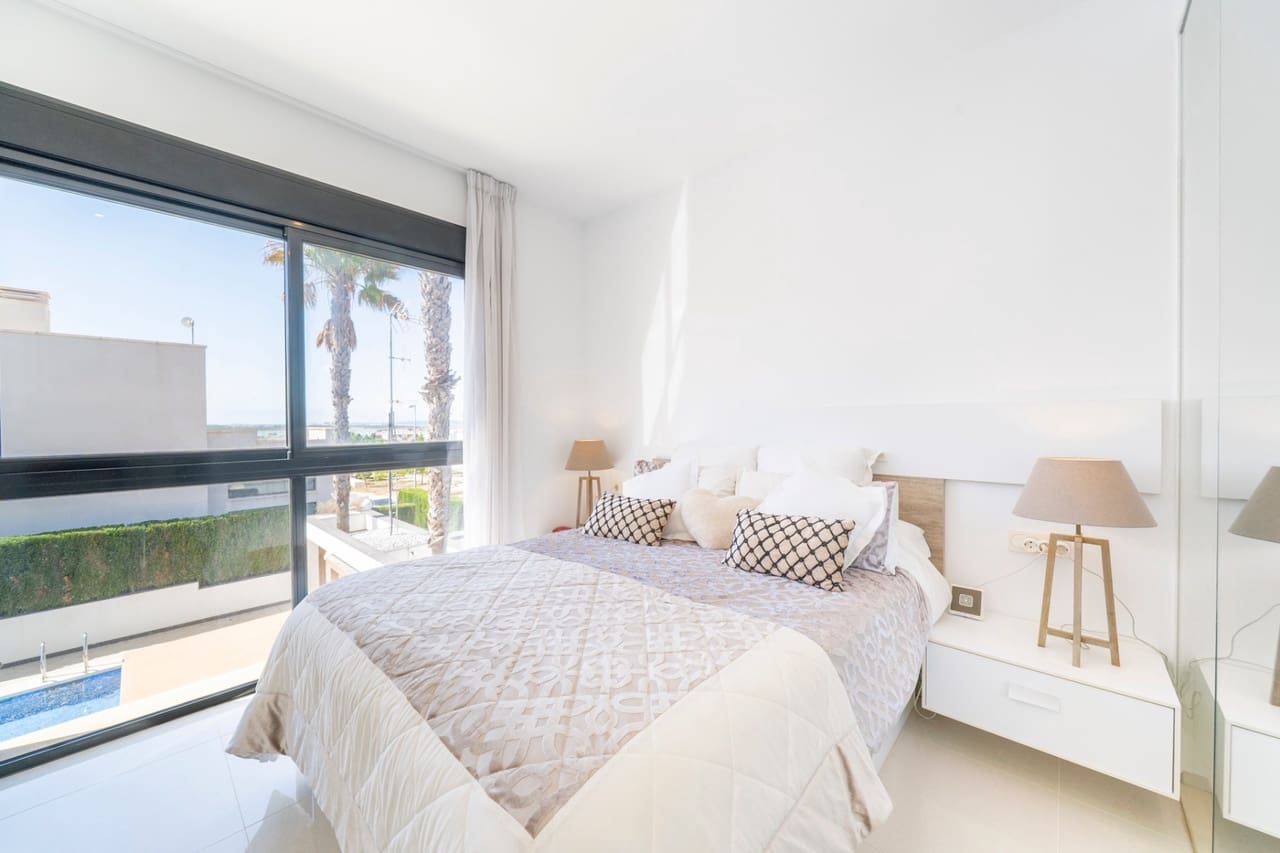 3 camera da letto Villa in vendita in Ciudad Quesada con piscina garage - 399.000 € (Rif: 9896316)