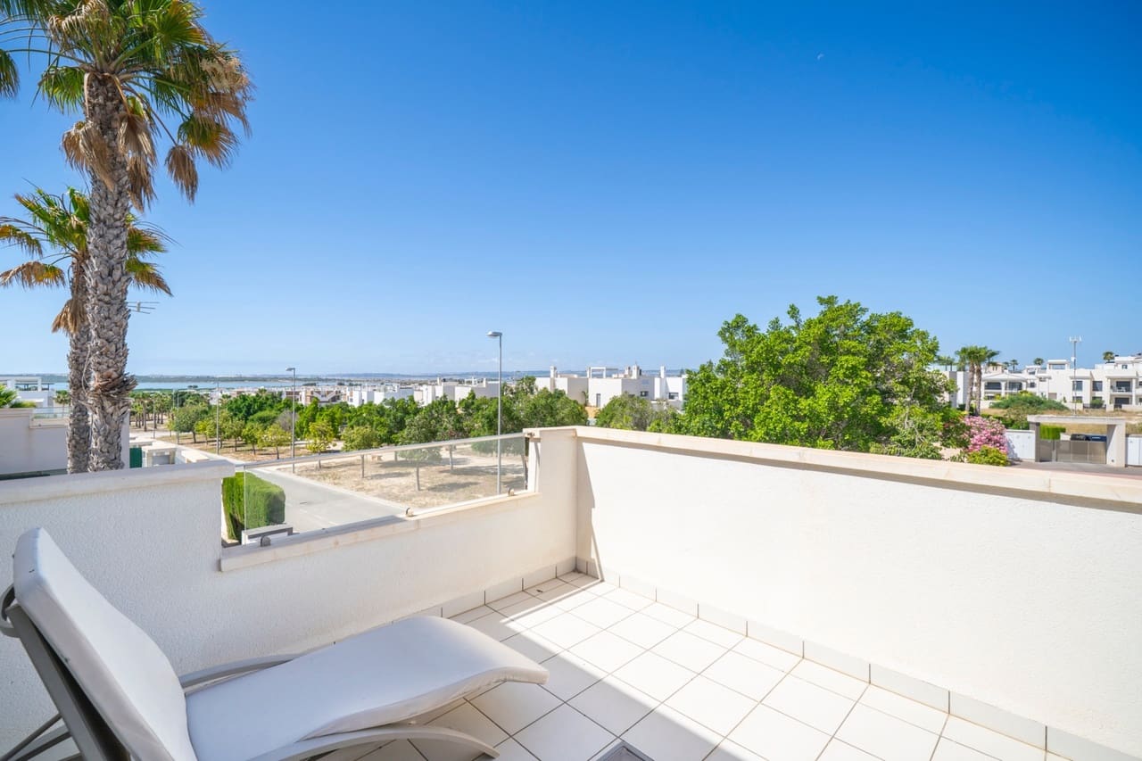 3 camera da letto Villa in vendita in Ciudad Quesada con piscina garage - 399.000 € (Rif: 9896316)