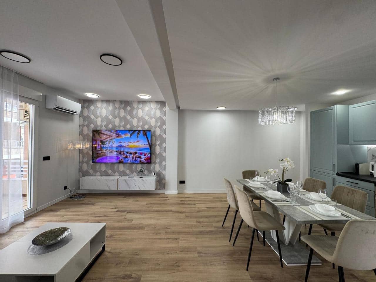 3 sypialnia Apartament na sprzedaż w Torrevieja - 295 000 € (Ref: 9896323)