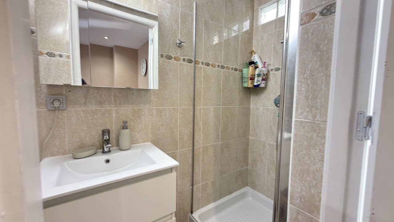 3 makuuhuone Omakotitalo myytävänä paikassa La Zenia - 249 950 € (Ref: 9899171)