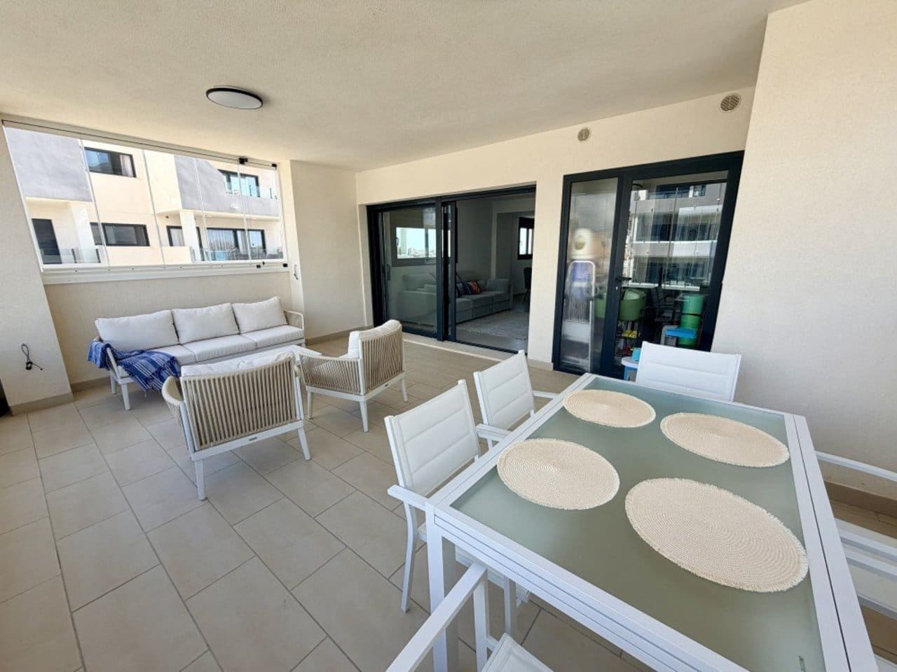 3 sovrum Lägenhet till salu i Orihuela Costa - 390 000 € (Ref: 9900351)