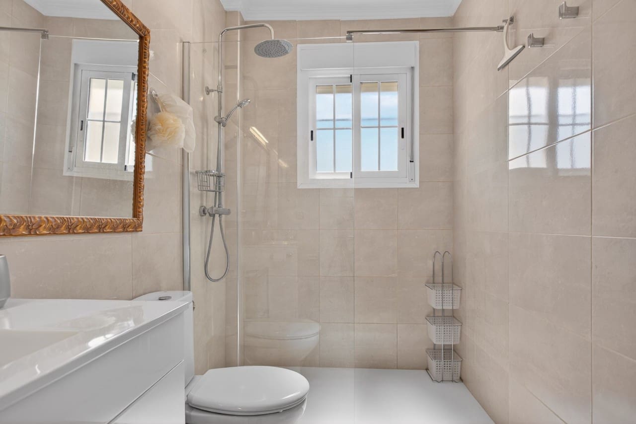 2 quarto Moradia para venda em Orihuela Costa - 239 000 € (Ref: 9900353)
