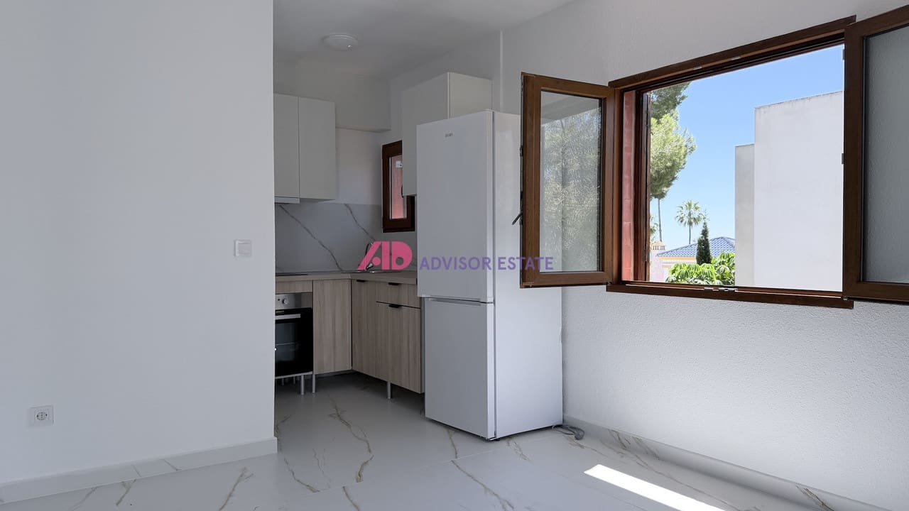 2 bedroom Apartment for sale in Orihuela Costa with garage - € 174,900 (Ref: 9903924)