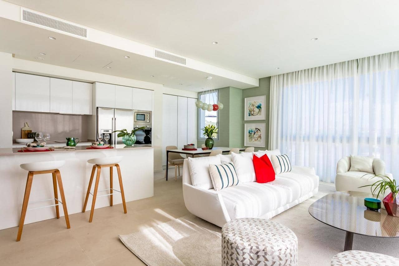 Apartamento de 2 habitaciones en Benahavís en venta con piscina - 840.000 € (Ref: 9907609)