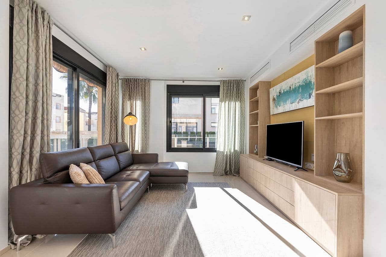 5 soverom Villa til salgs i Orihuela Costa med svømmebasseng - € 895 000 (Ref: 9907613)