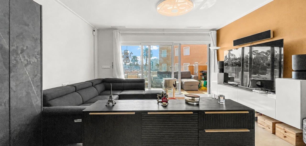 3 sovrum Lägenhet till salu i Guardamar del Segura - 289 500 € (Ref: 9907617)