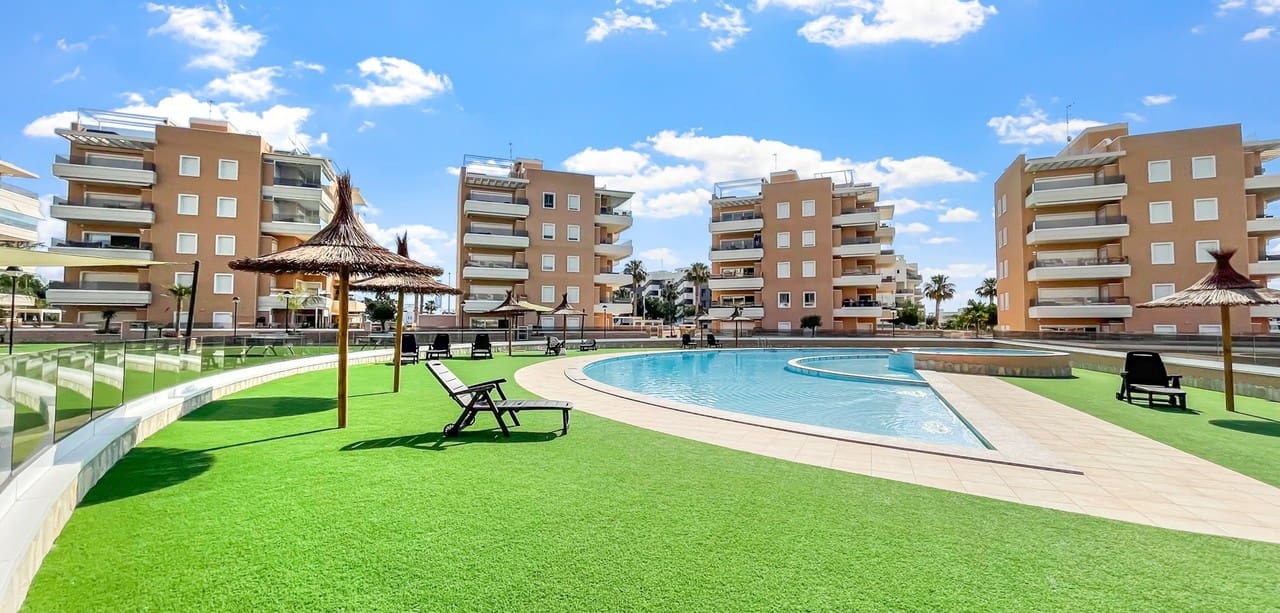 3 sovrum Lägenhet till salu i Guardamar del Segura - 289 500 € (Ref: 9907617)