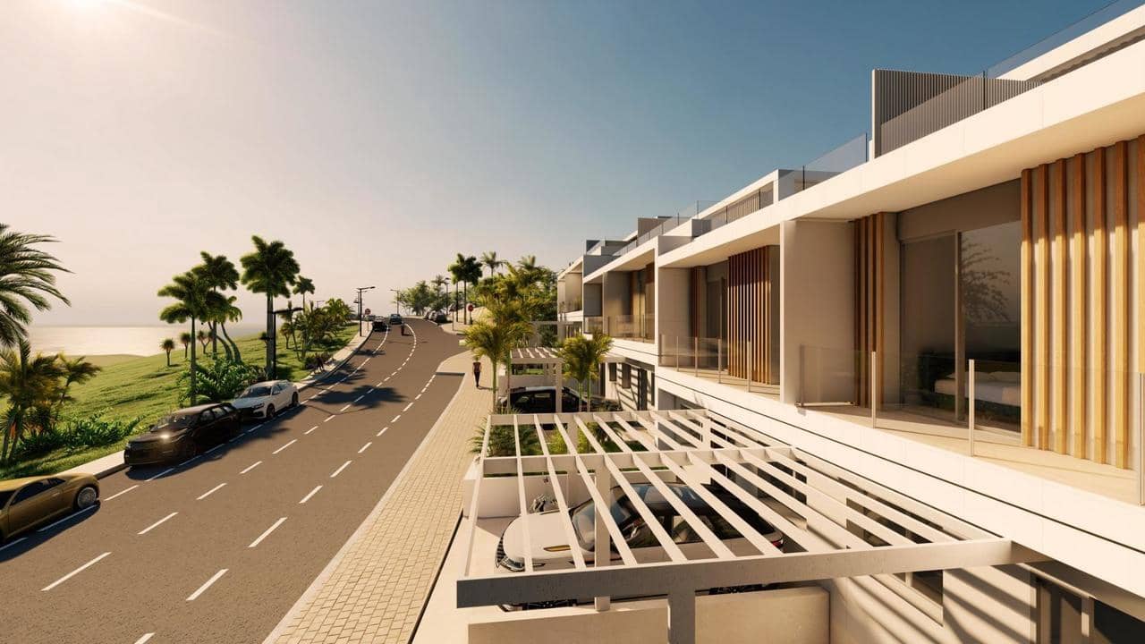 4 makuuhuone Omakotitalo myytävänä paikassa Estepona mukana uima-altaan - 730 000 € (Ref: 9907644)