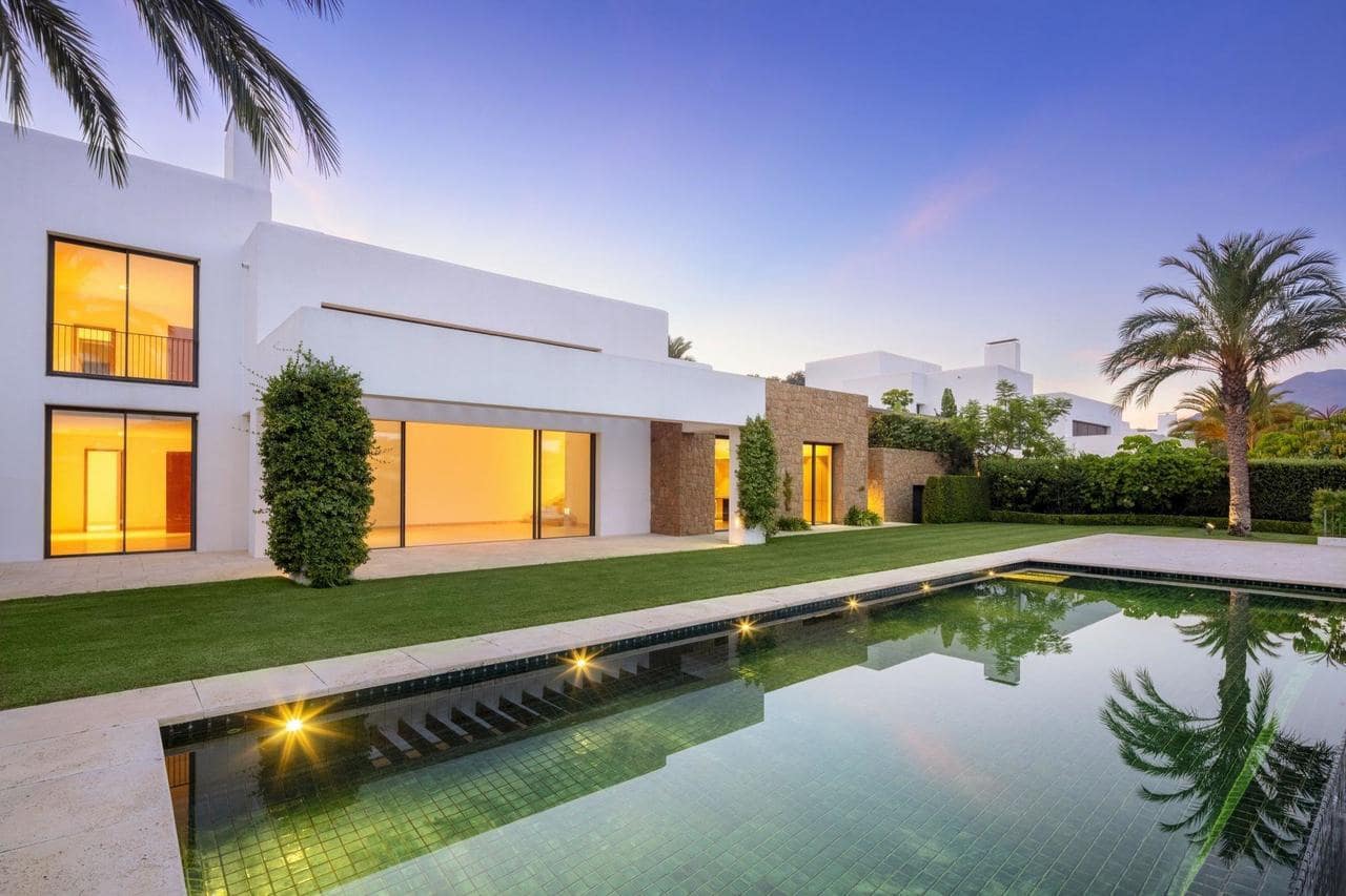 5 Zimmer Villa zu verkaufen in Casares mit Pool - 4.800.000 € (Ref: 9907657)