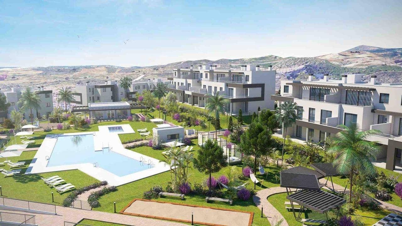 3 Zimmer Apartment zu verkaufen in Estepona mit Pool - 385.000 € (Ref: 9907668)