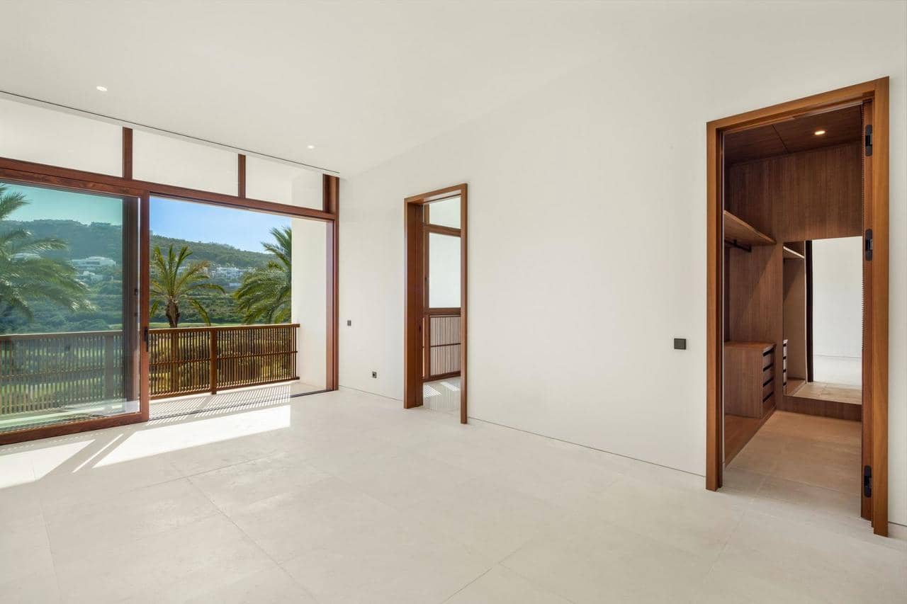 6 slaapkamer Villa te koop in Casares met zwembad - € 8.700.000 (Ref: 9907680)