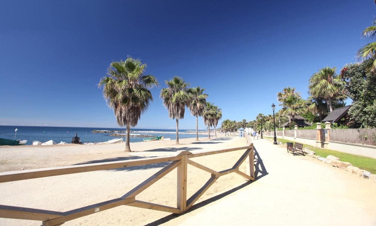 3 chambre Appartement à vendre à Marbella avec piscine garage - 981 000 € (Ref: 9907794)