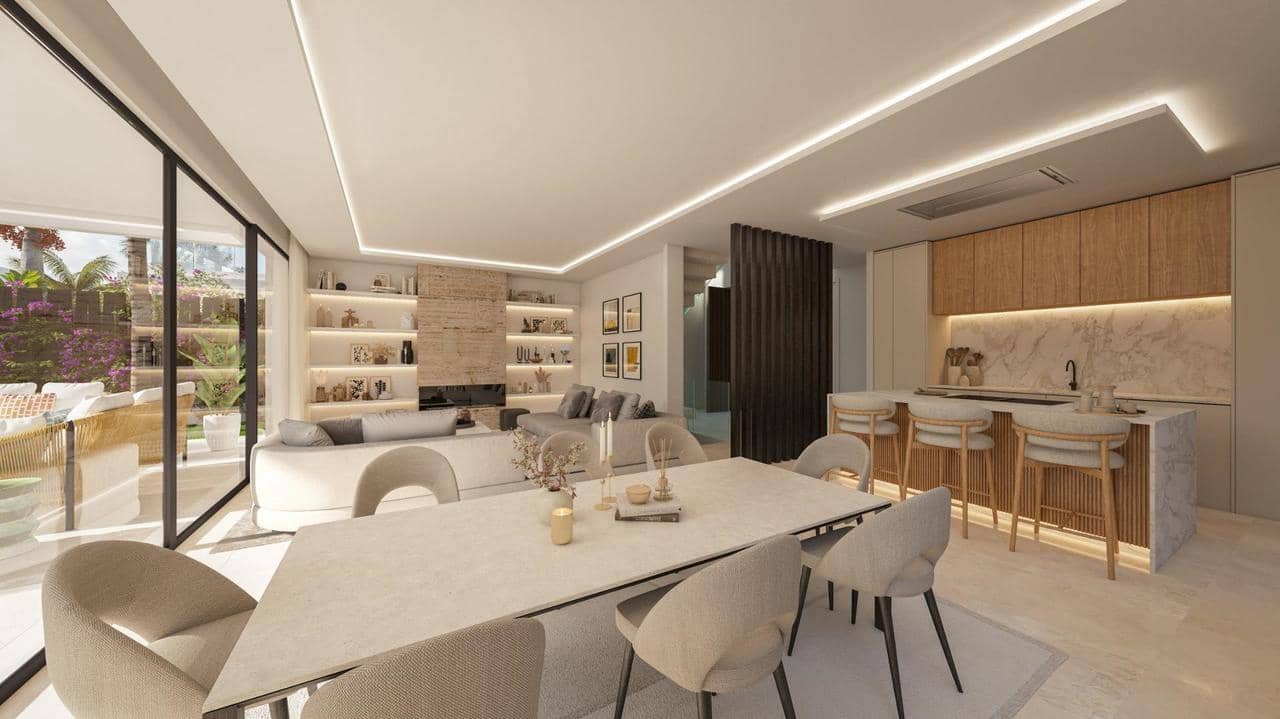 5 Zimmer Villa zu verkaufen in Estepona mit Pool - 1.950.000 € (Ref: 9907835)