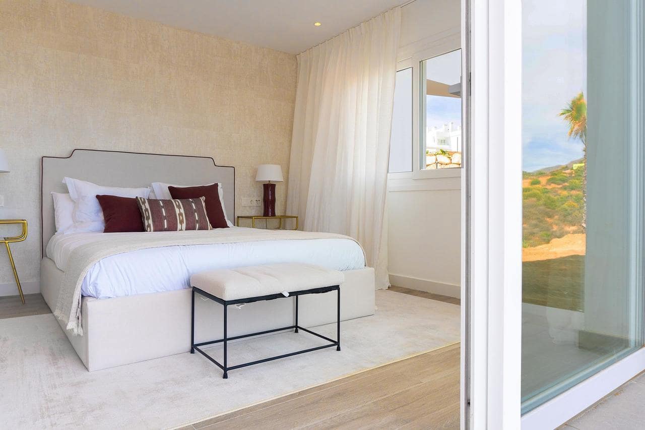 2 slaapkamer Appartement te koop in Casares met zwembad - € 335.000 (Ref: 9907881)