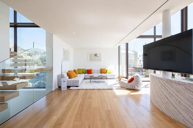 4 soverom Hus til salgs i Centro ciudad, Fuengirola med svømmebasseng - € 3 960 000 (Ref: 9907888)