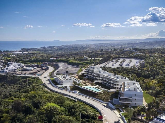 2 quarto Apartamento para venda em Selwo, Estepona com piscina garagem - 489 000 € (Ref: 9907920)
