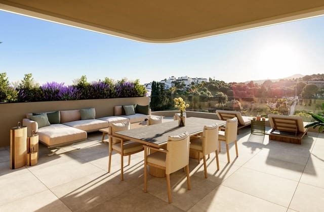 3 bedroom Villa for sale in Seghers, Estepona with pool - € 1,480,000 (Ref: 9907925)