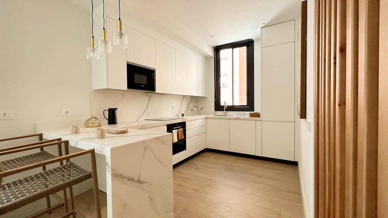 Casa de 3 habitaciones en Málaga ciudad en venta con piscina - 1.750.000 € (Ref: 9907970)