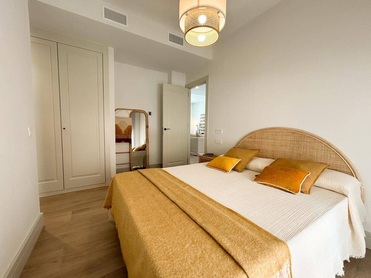 Casa de 3 habitaciones en Málaga ciudad en venta con piscina - 1.750.000 € (Ref: 9907970)