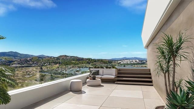 Apartamento de 3 habitaciones en Parque Central, Estepona en venta con piscina garaje - 549.000 € (Ref: 9907999)