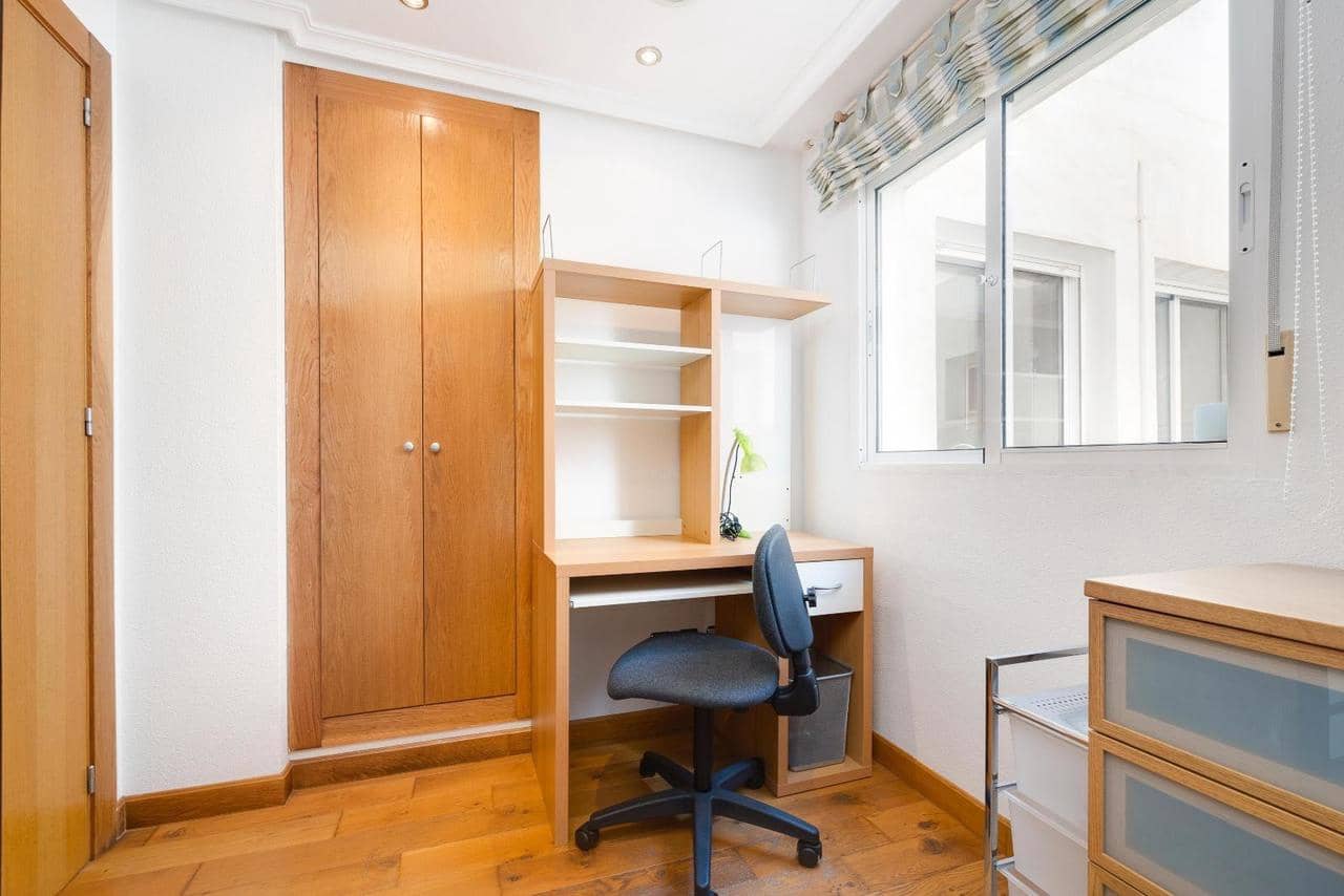 3 quarto Penthouse para venda em Torrevieja - 310 969 € (Ref: 9910112)