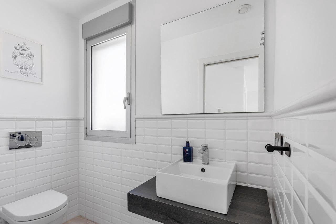 3 slaapkamer Villa te koop in Orihuela Costa met zwembad - € 590.000 (Ref: 9910114)