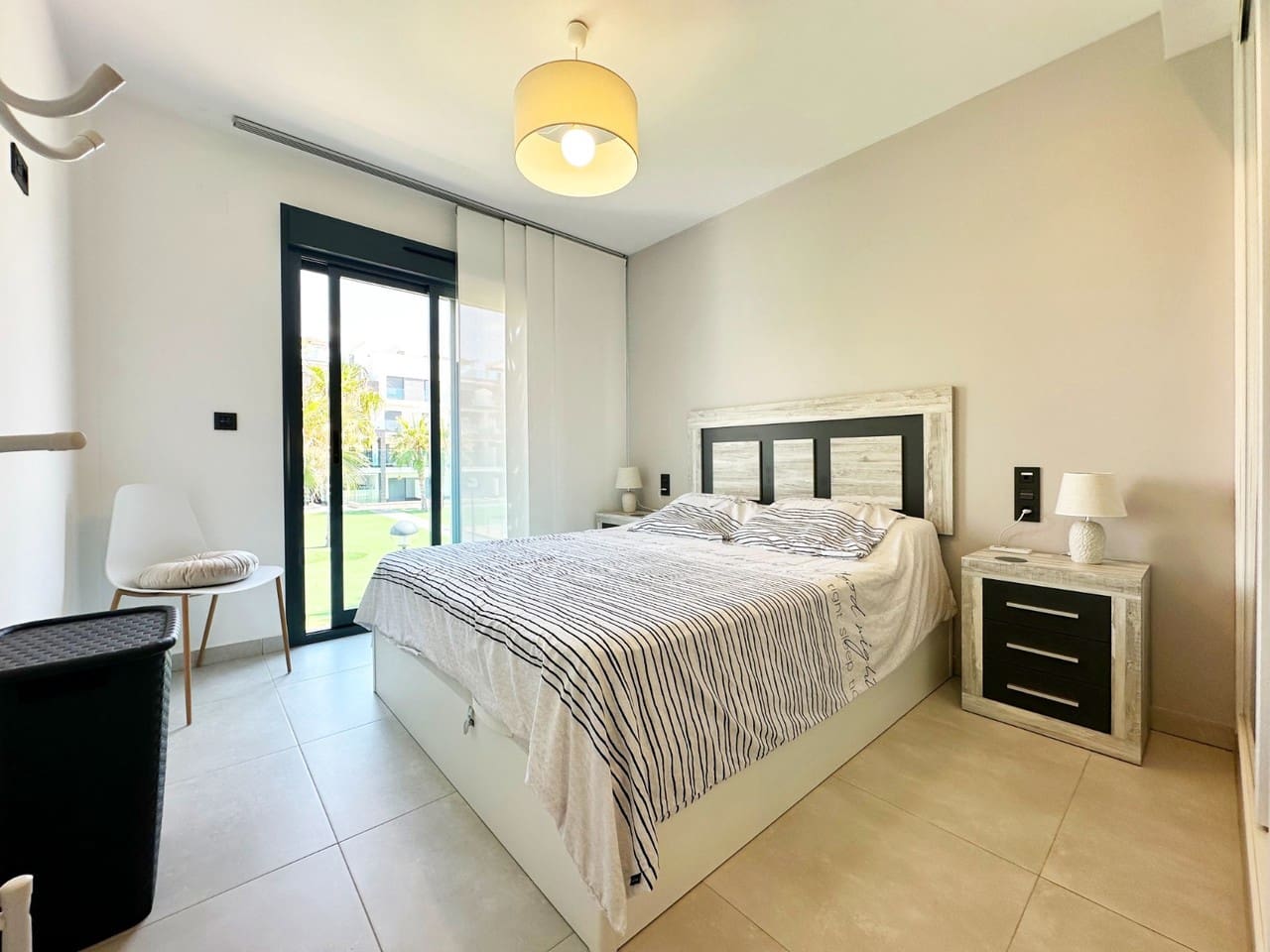2 soverom Penthouse til salgs i Guardamar del Segura - € 289 000 (Ref: 9910115)