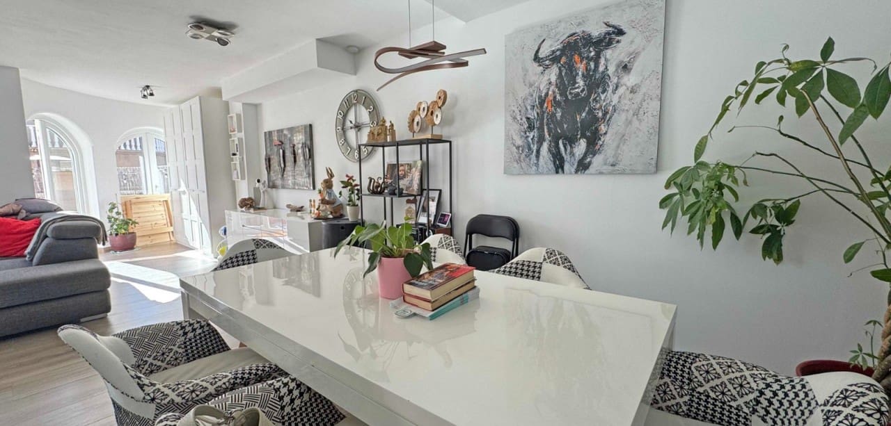 2 soverom Hus til salgs i Orihuela Costa - € 269 000 (Ref: 9910121)