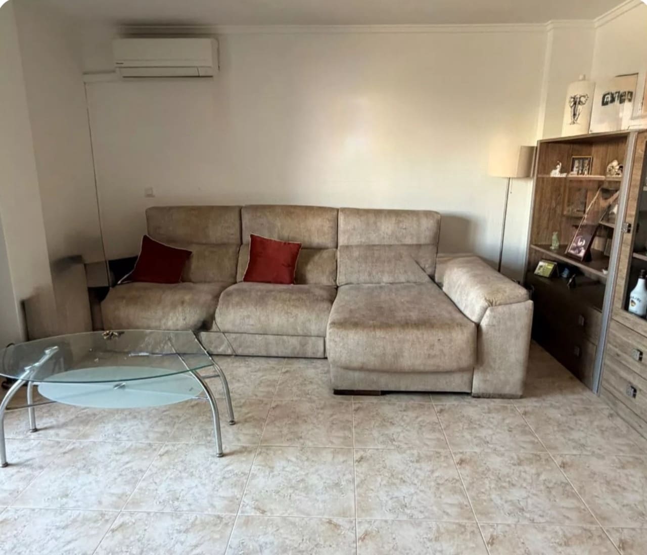 4 bedroom Apartment for sale in Villamartin - € 259,000 (Ref: 9910123)