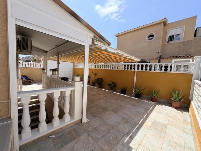 4 makuuhuone Omakotitalo myytävänä paikassa El Molino, Torrevieja - 228 000 € (Ref: 9910124)