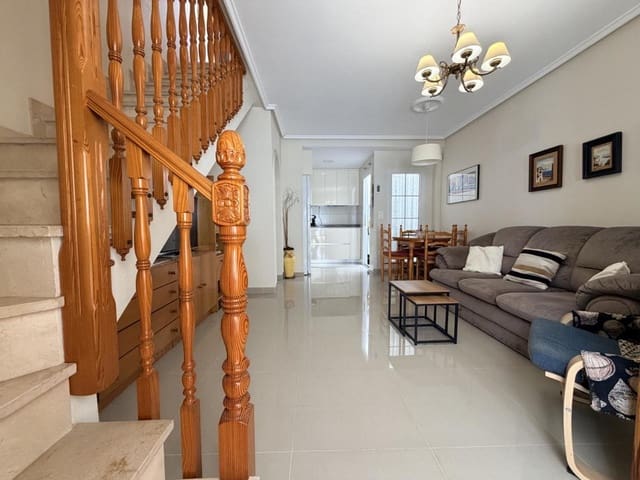4 makuuhuone Omakotitalo myytävänä paikassa El Molino, Torrevieja - 228 000 € (Ref: 9910124)