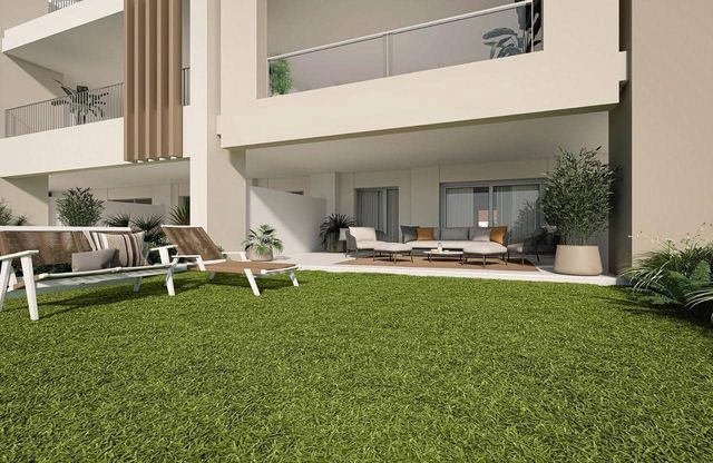 2 sypialnia Apartament na sprzedaż w Manilva Pueblo, Manilva z basenem garażem - 375 000 € (Ref: 9910126)