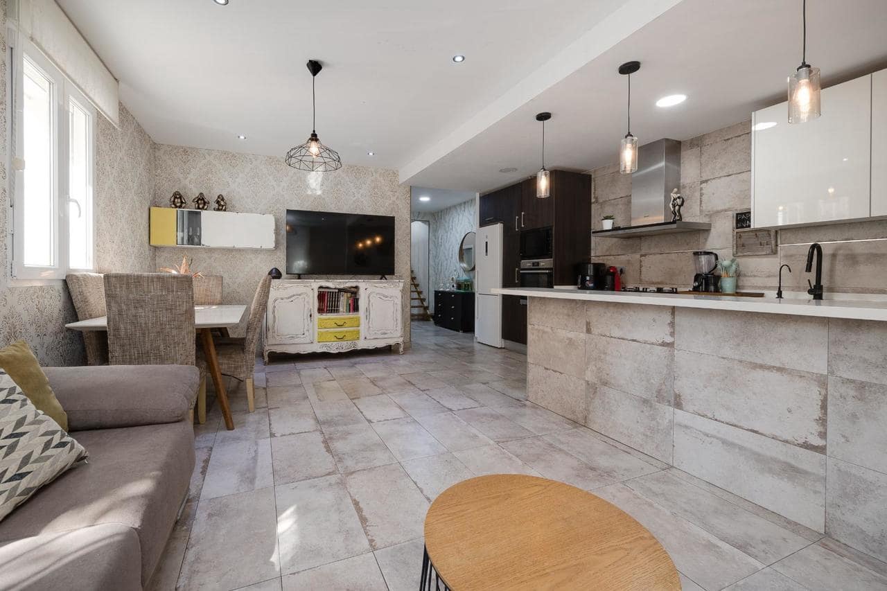 3 quarto Casa em Banda para venda em Torrevieja - 350 000 € (Ref: 9915326)