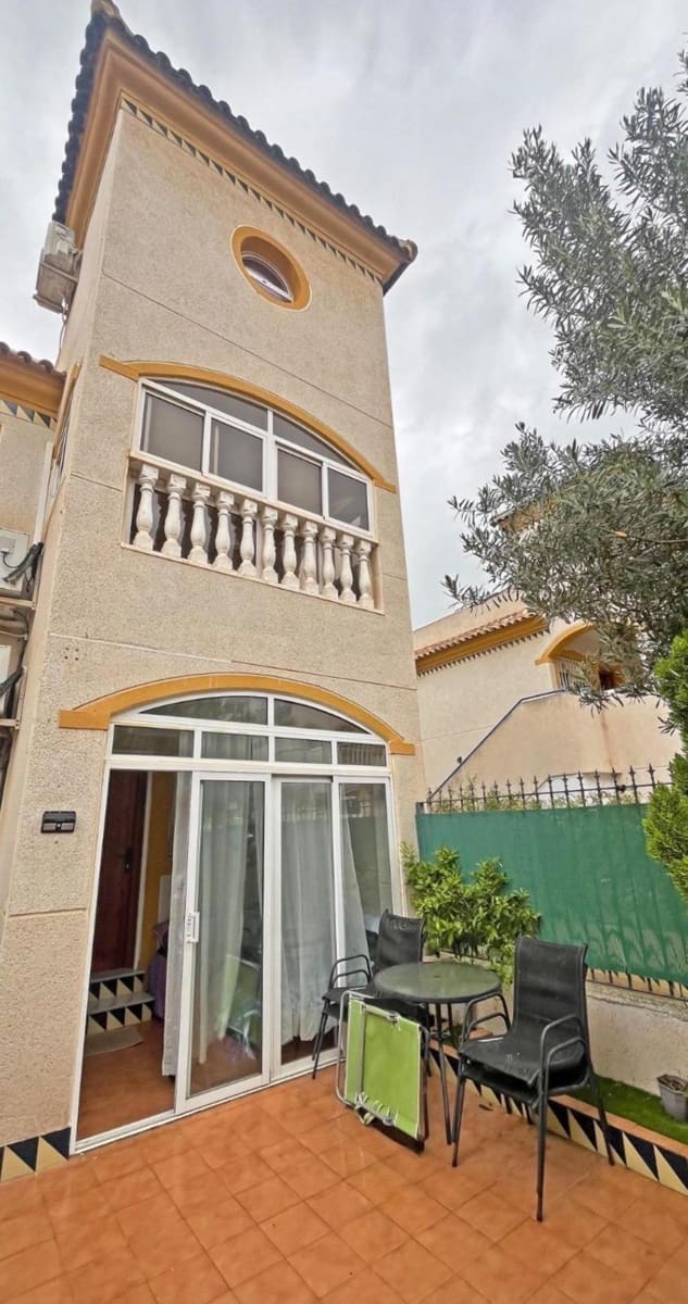 2 Zimmer Haus zu verkaufen in Guardamar del Segura mit Pool - 159.500 € (Ref: 9915329)
