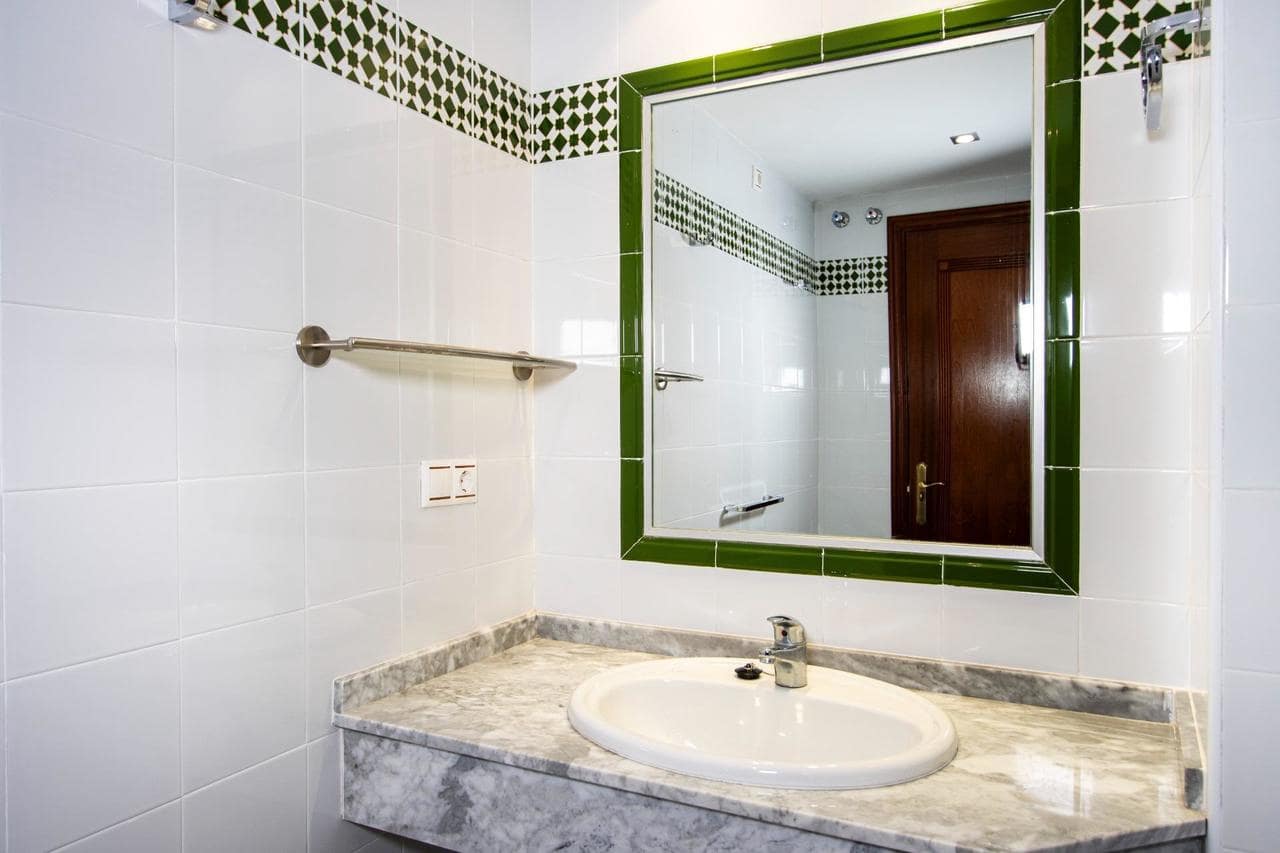 3 bedroom Apartment for sale in Torrevieja with pool - € 359,900 (Ref: 9915333)