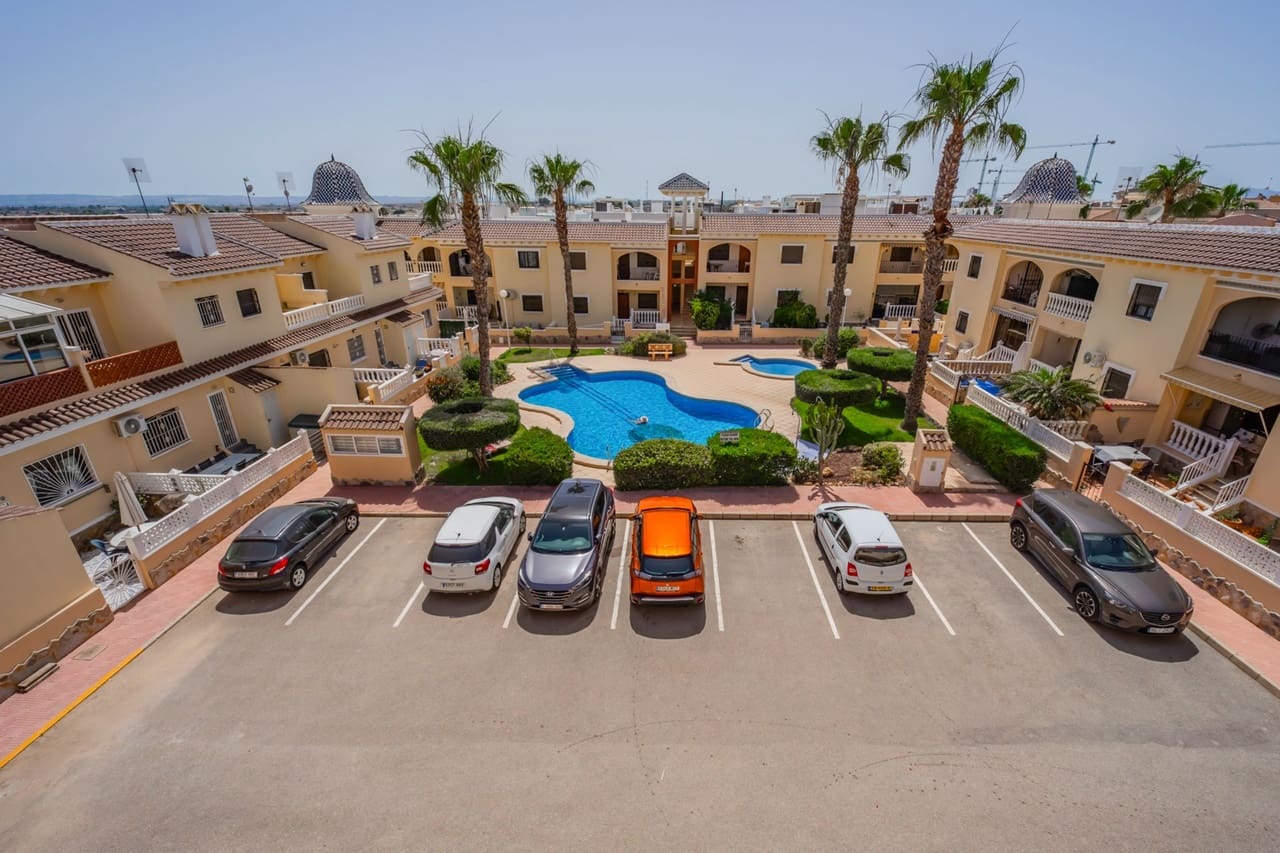 3 sovrum Lägenhet till salu i Ciudad Quesada med pool - 219 950 € (Ref: 9916499)