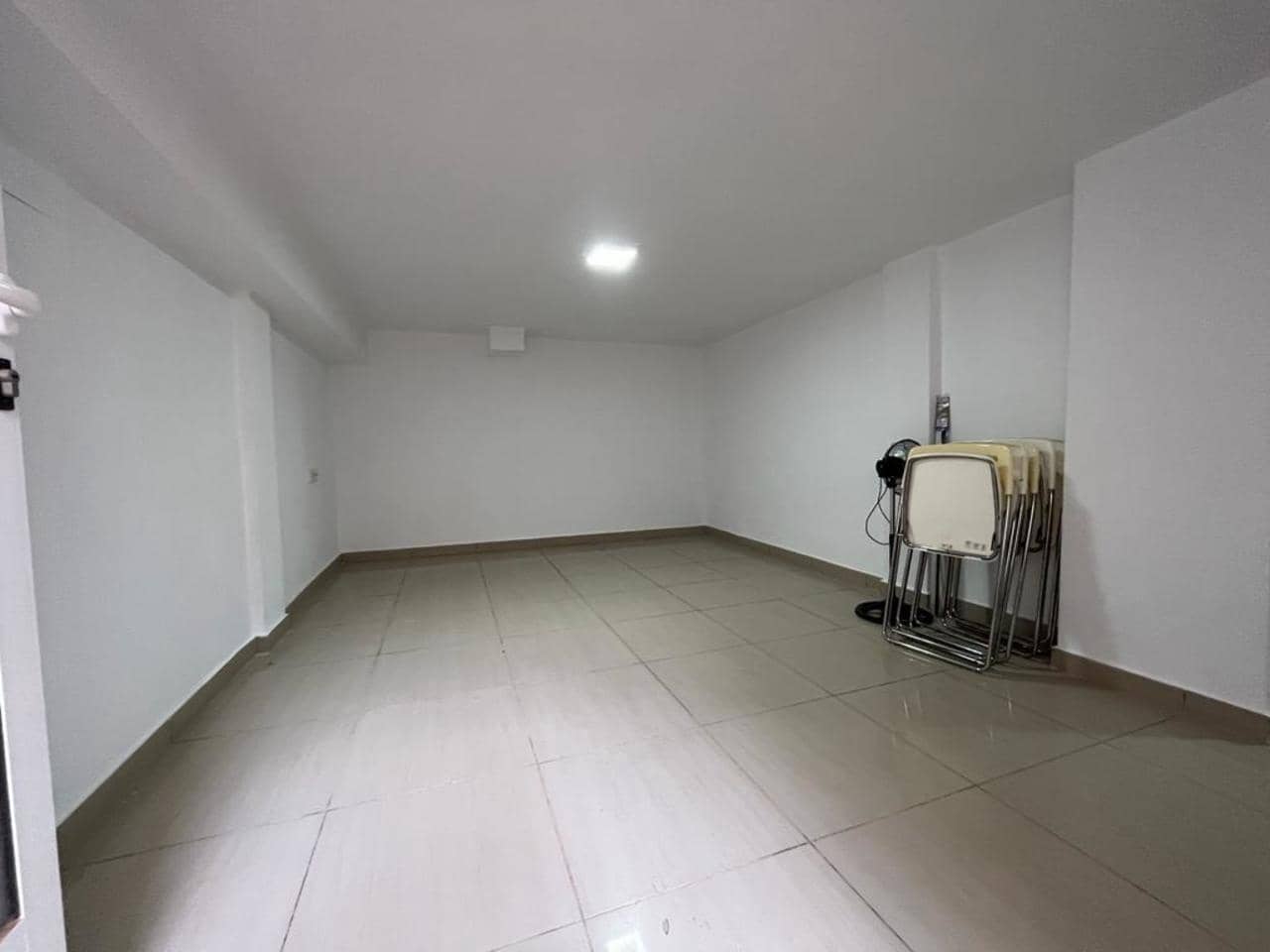4 makuuhuone Omakotitalo myytävänä paikassa Orihuela Costa mukana uima-altaan - 245 000 € (Ref: 9916508)