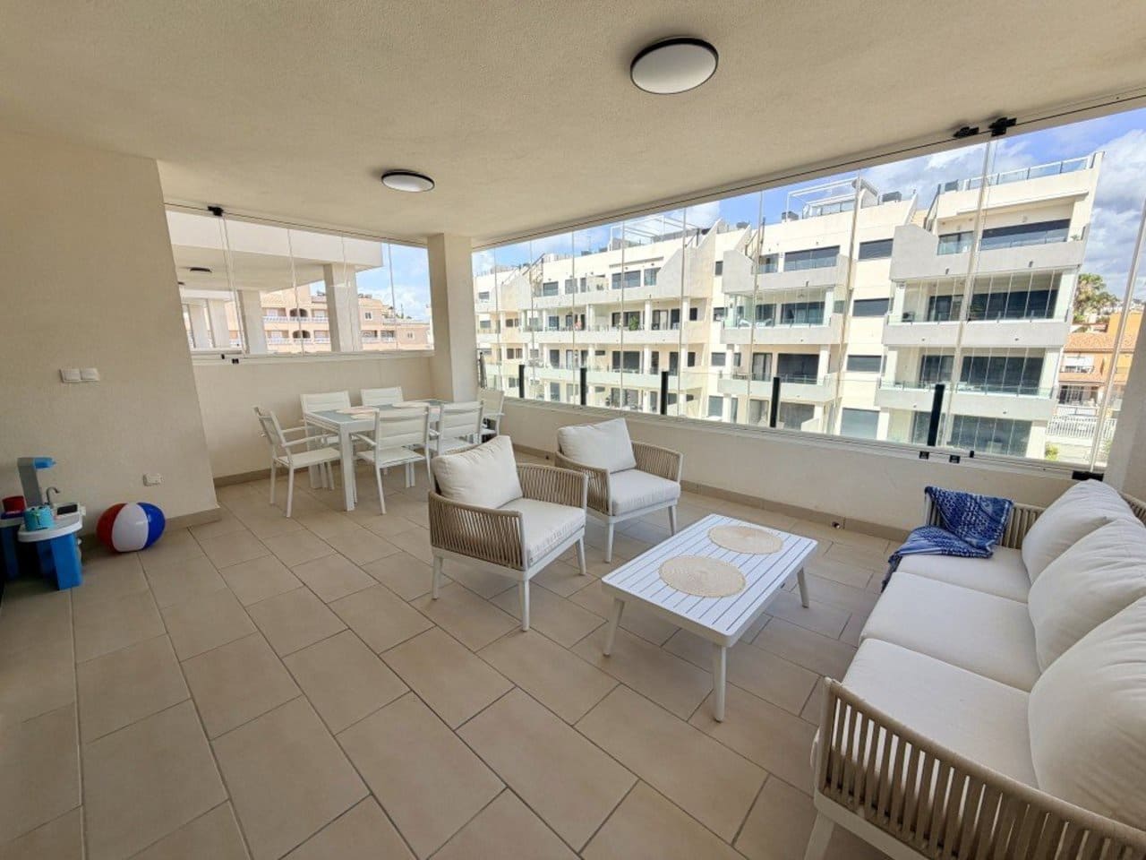 3 soveværelse Lejlighed til salg i Orihuela Costa - € 390.000 (Ref: 9916510)