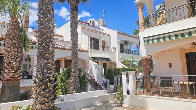 2 slaapkamer Huis te koop in Dehesa de Campoamor, Orihuela met zwembad garage - € 239.000 (Ref: 9916511)