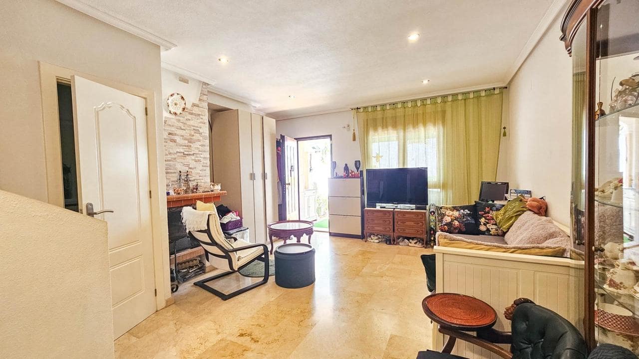 2 sypialnia Dom na sprzedaż w Orihuela Costa z basenem garażem - 239 000 € (Ref: 9916511)
