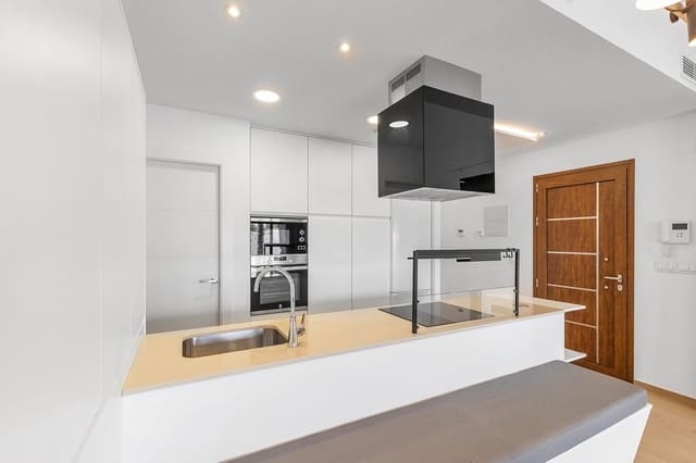 3 sypialnia Willa na sprzedaż w Benijófar z basenem - 480 000 € (Ref: 9916512)