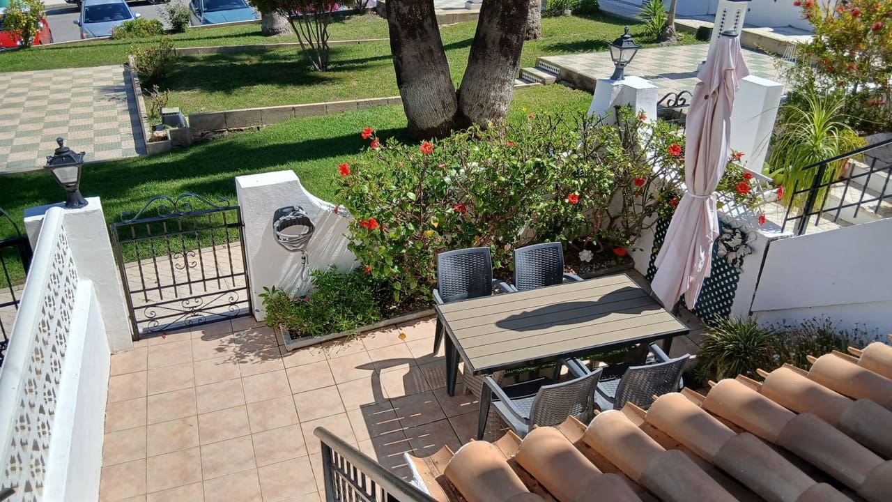 2 makuuhuone Omakotitalo myytävänä paikassa Orihuela Costa - 219 950 € (Ref: 9916515)