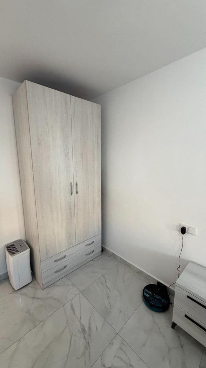 3 bedroom Apartment for sale in Torrevieja - € 253,000 (Ref: 9917811)