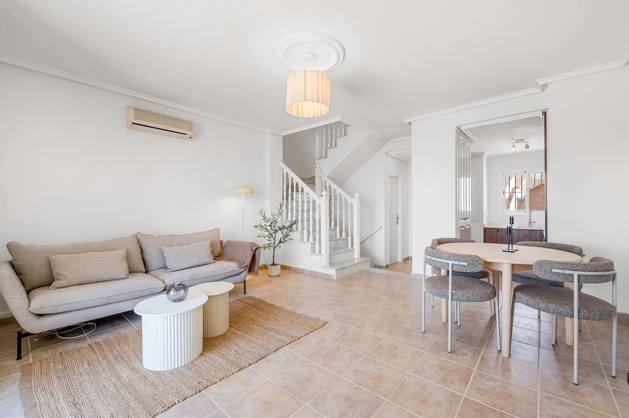 3 chambre Villa/Maison à vendre à Ciudad Quesada avec piscine - 269 000 € (Ref: 9917812)