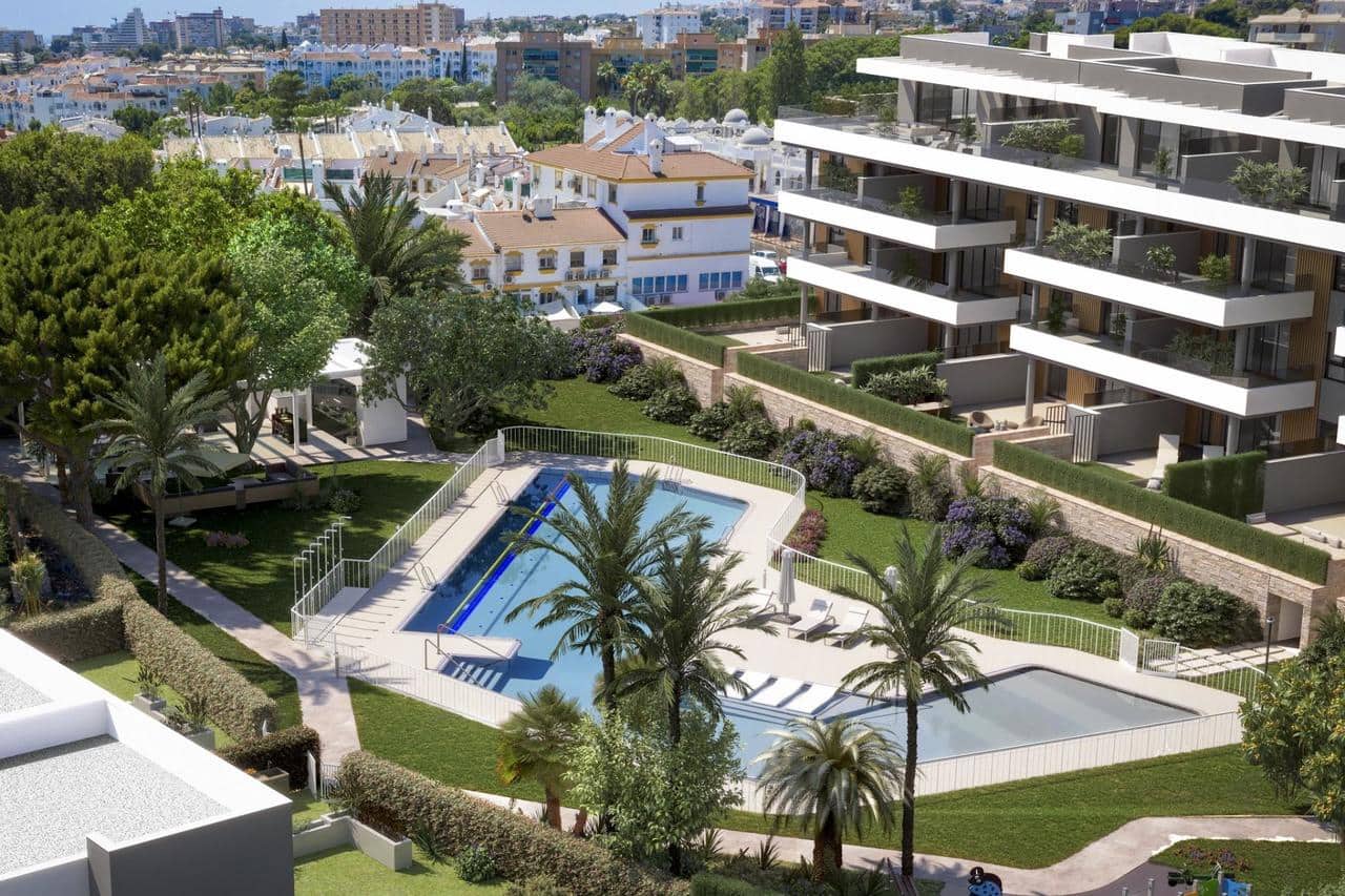 2 soveværelse Lejlighed til salg i Torremolinos med swimmingpool garage - € 645.000 (Ref: 9917814)