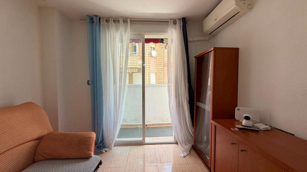 2 quarto Apartamento para venda em Torrevieja - 129 900 € (Ref: 9917822)